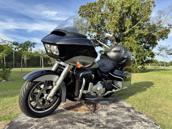 HARLEY-DAVIDSON ROAD GLIDE ULTRA HARLEY-DAVIDSON ROAD GLIDE ULTRA